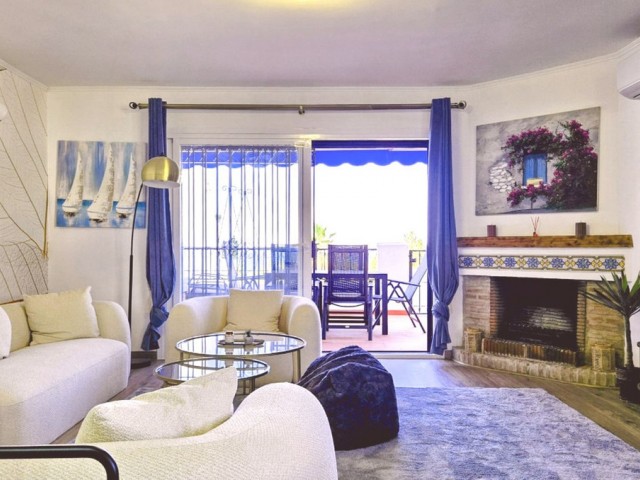 4 Bedrooms Townhouse in Calahonda