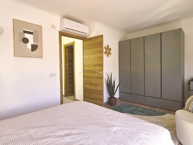 4 Bedrooms Townhouse in Calahonda