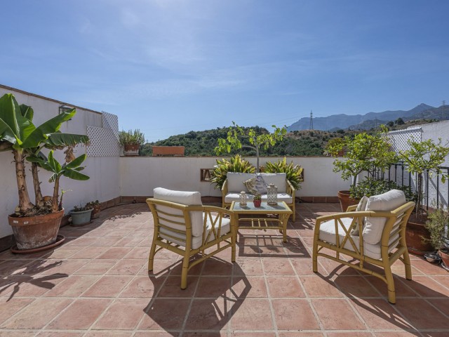 4 Bedrooms Townhouse in Marbella