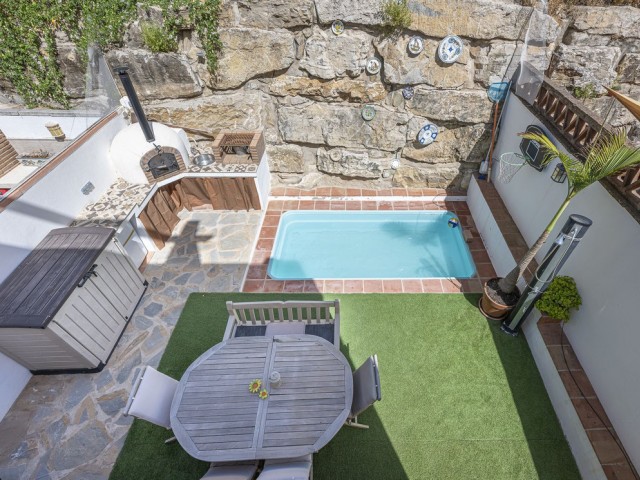 4 Bedrooms Townhouse in Marbella