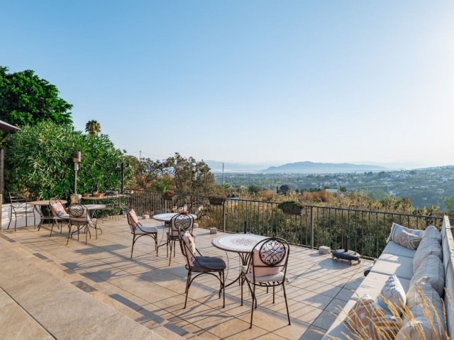 4 Bedrooms Villa in Alhaurín el Grande
