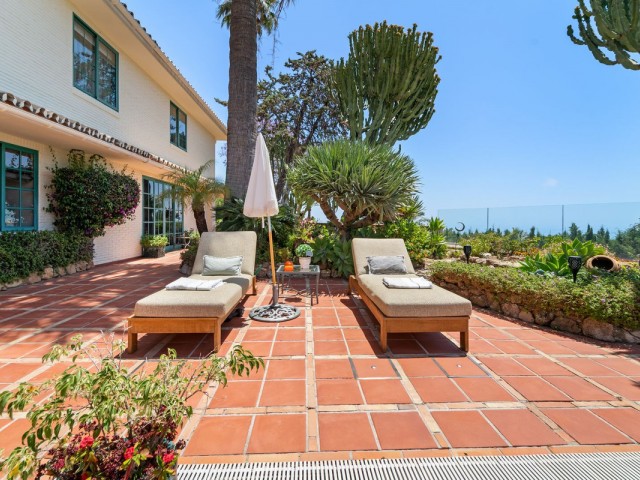 8 Schlafzimmer Villa in Benalmadena