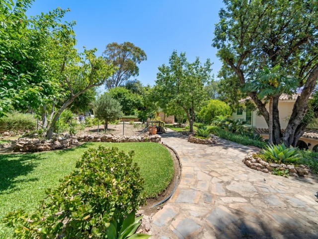 8 Schlafzimmer Villa in Benalmadena