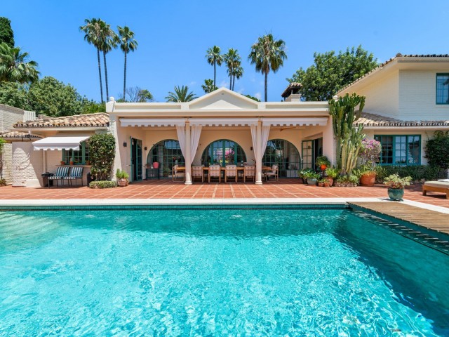 8 Schlafzimmer Villa in Benalmadena
