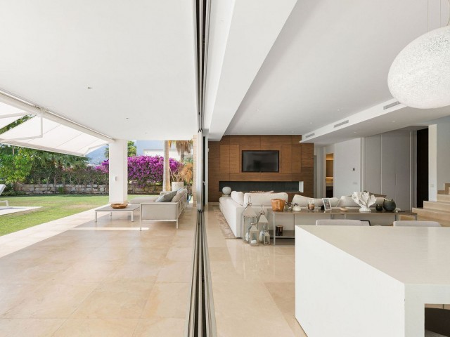 4 Bedrooms Villa in Río Real