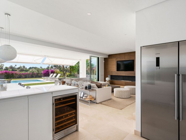 4 Bedrooms Villa in Río Real