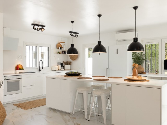 3 Makuuhuoneen Huvila Sotogrande Alto