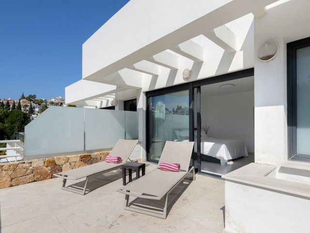 3 Bedrooms Townhouse in The Golden Mile