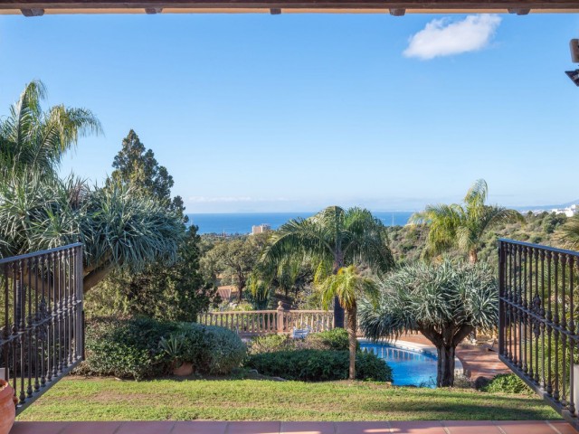 8 Schlafzimmer Villa in Altos de los Monteros