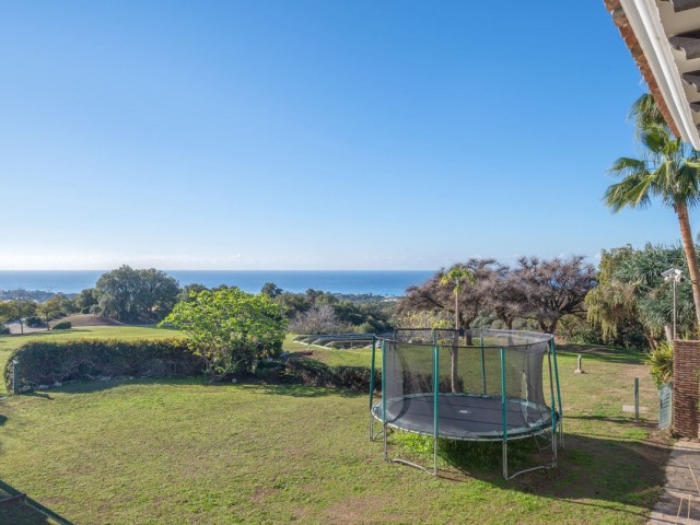 8 Schlafzimmer Villa in Altos de los Monteros