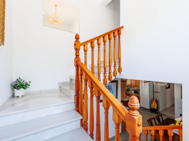 6 Schlafzimmer Villa in Alhaurín el Grande