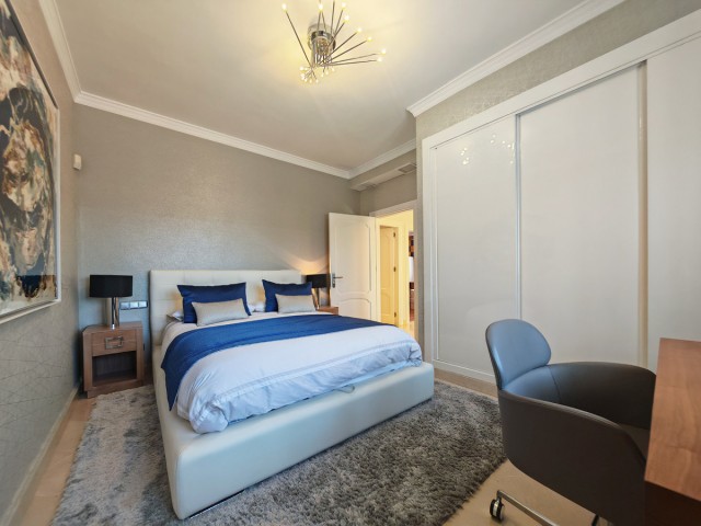 4 Schlafzimmer Villa in Elviria