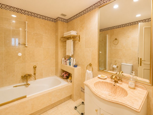 2 Slaapkamer Appartement in Puerto Banús