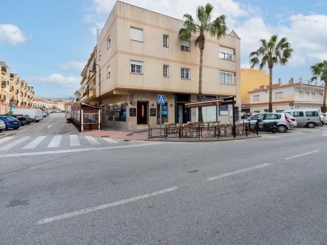 Comercial con 0 Dormitorios  en Mijas