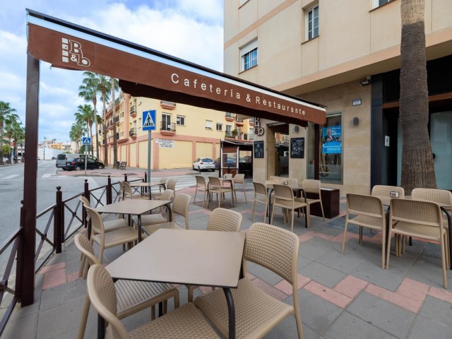 Comercial con 0 Dormitorios  en Mijas