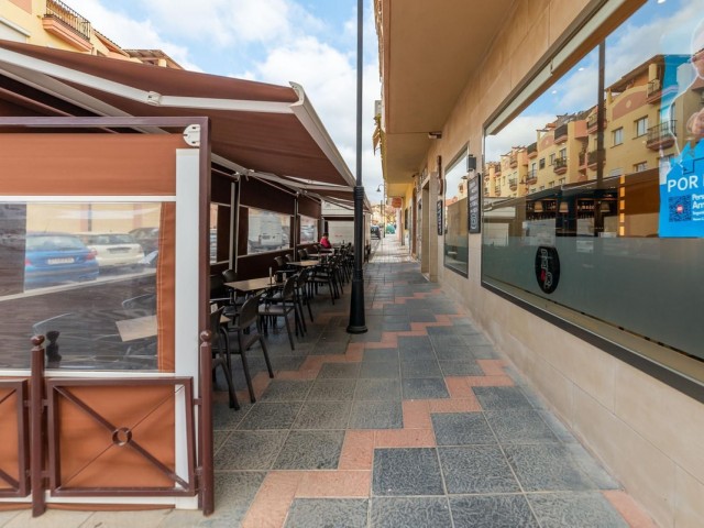 Comercial con 0 Dormitorios  en Mijas