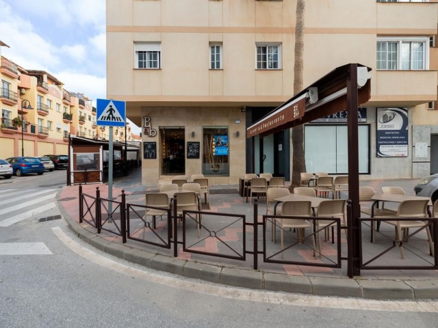 Comercial con 0 Dormitorios  en Mijas