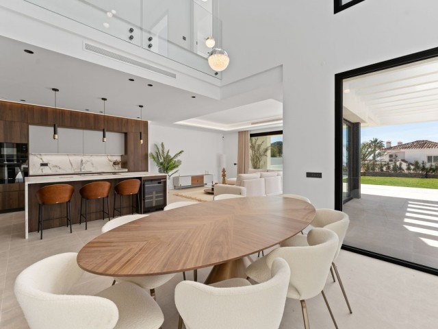 Villa avec 4 Chambres  à Mijas