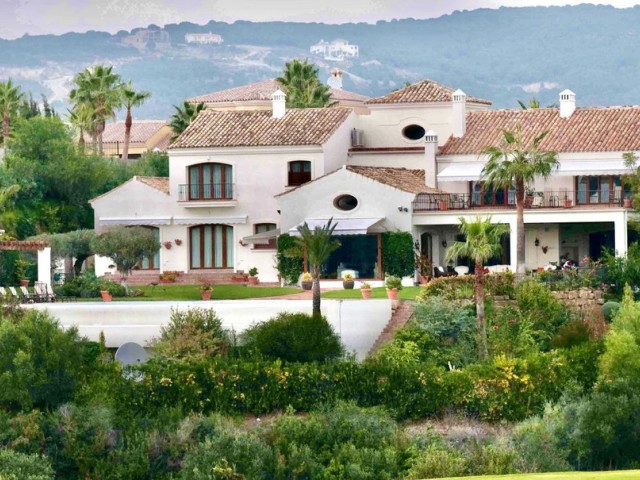 7 Bedrooms Villa in Sotogrande Alto