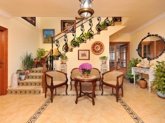 5 Soveroms Villa i Mijas Costa