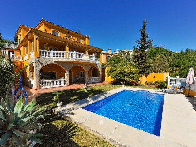 5 Soveroms Villa i Mijas Costa