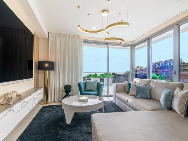 Penthouse avec 2 Chambres  à Calanova Golf