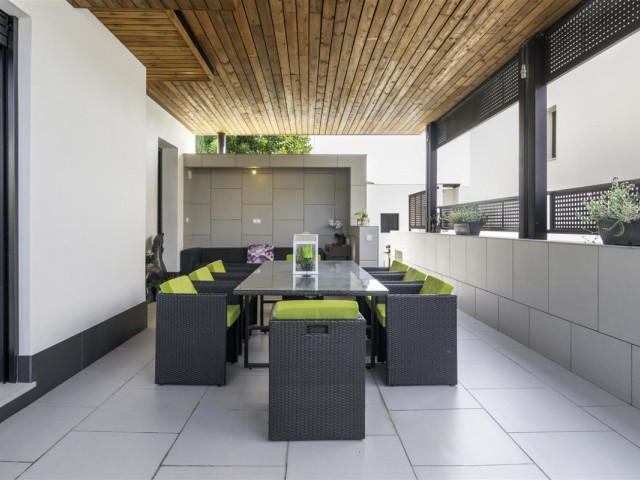 3 Bedrooms Villa in Torremolinos