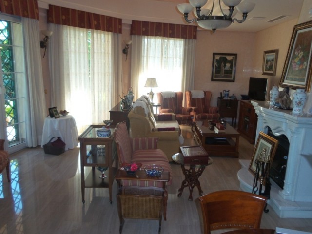 5 Schlafzimmer Villa in Alhaurín de la Torre