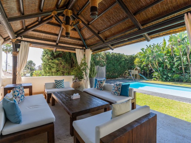 5 Bedrooms Villa in Costalita