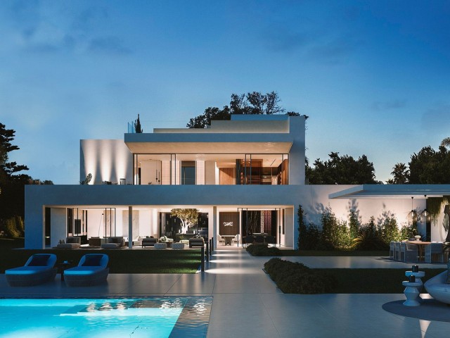 4 Bedrooms Villa in Estepona