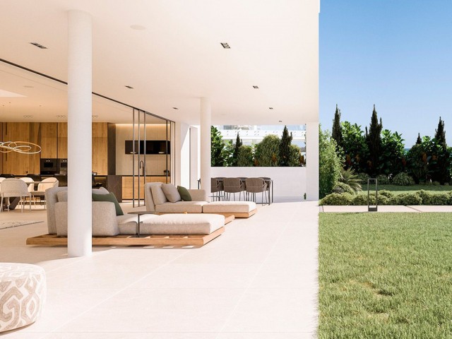 4 Bedrooms Villa in Estepona