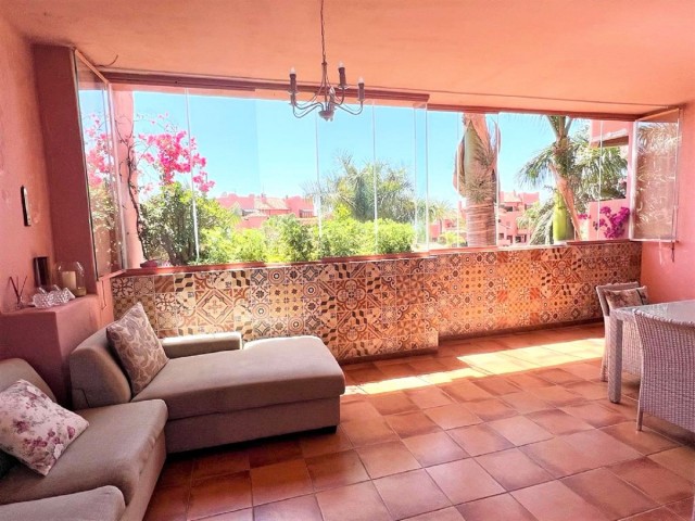 Appartement, New Golden Mile, R4301458
