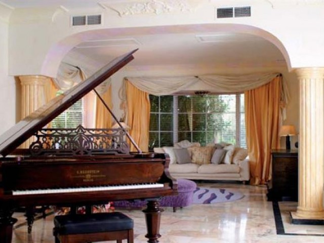 8 Soveroms Villa i La Quinta