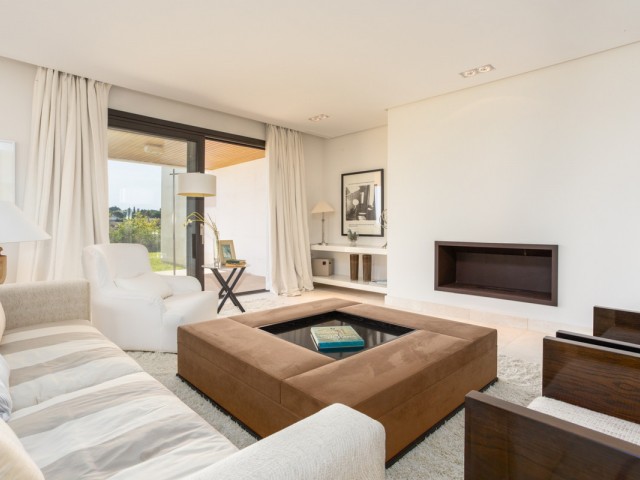 3 Bedrooms Apartment in Sotogrande