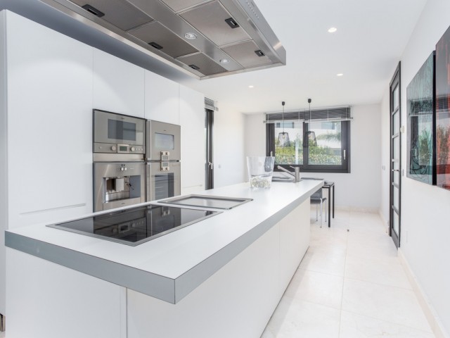 3 Bedrooms Apartment in Sotogrande