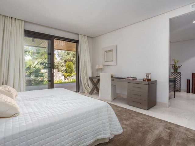 3 Bedrooms Apartment in Sotogrande