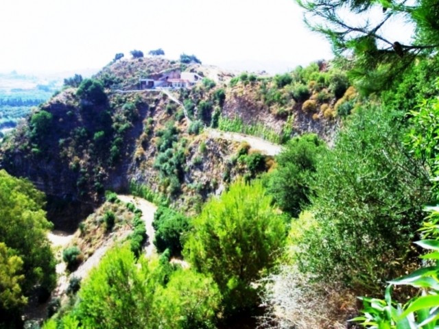 7 Bedrooms Villa in Mijas