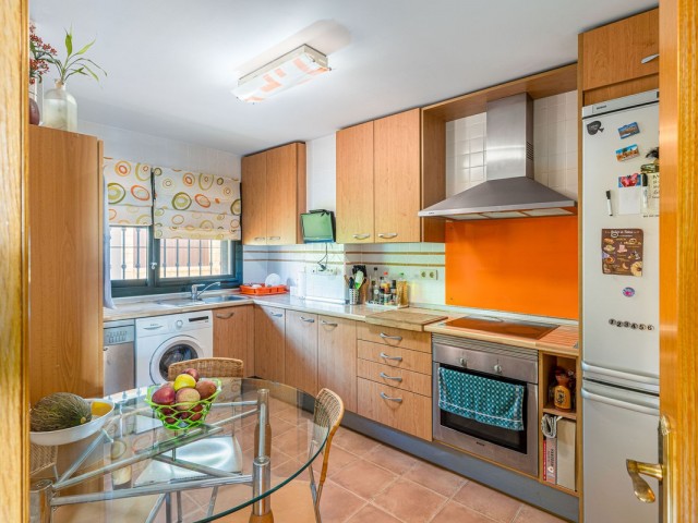 Adosado con 3 Dormitorios  en Cancelada