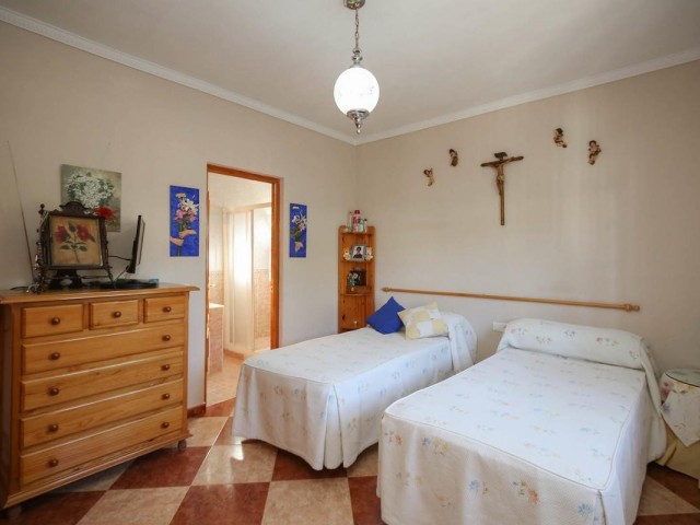 Villa avec 5 Chambres  à Alhaurín de la Torre