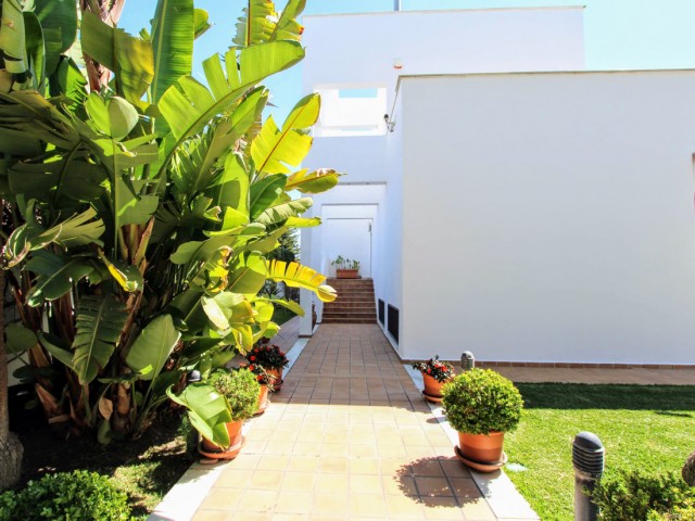 6 Bedrooms Villa in San Pedro de Alcántara