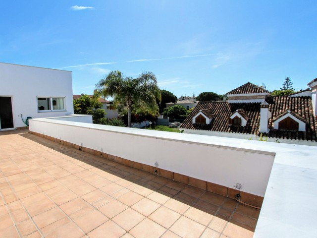 6 Bedrooms Villa in San Pedro de Alcántara