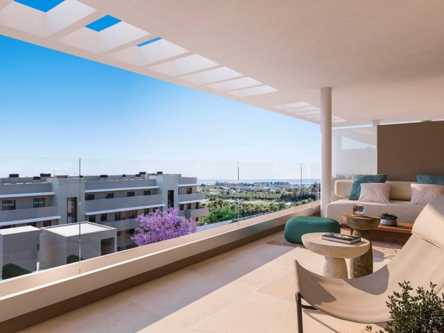 Apartamento con 3 Dormitorios  en Selwo