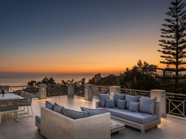 5 Bedrooms Villa in Río Real