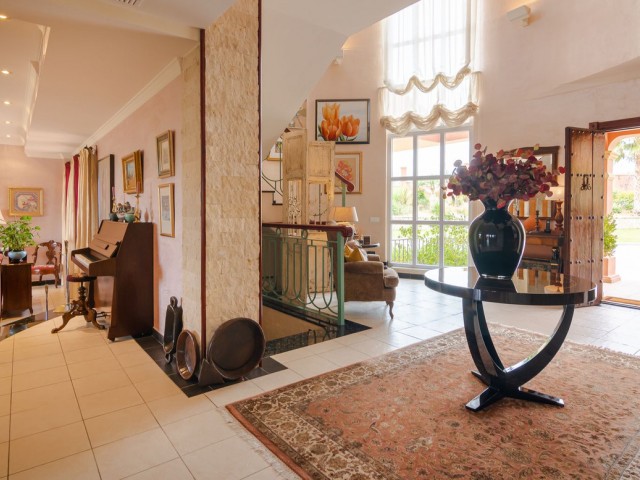 5 Bedrooms Villa in La Cala de Mijas