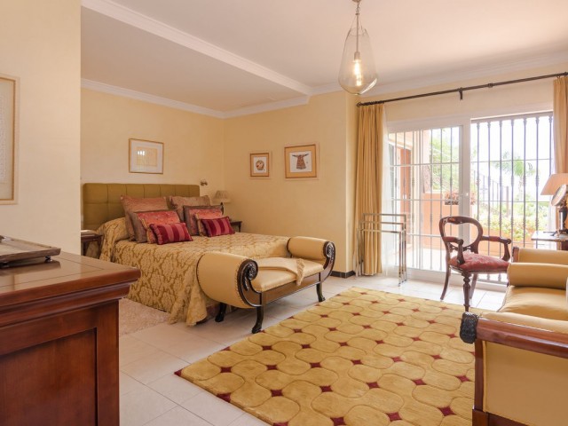5 Bedrooms Villa in La Cala de Mijas
