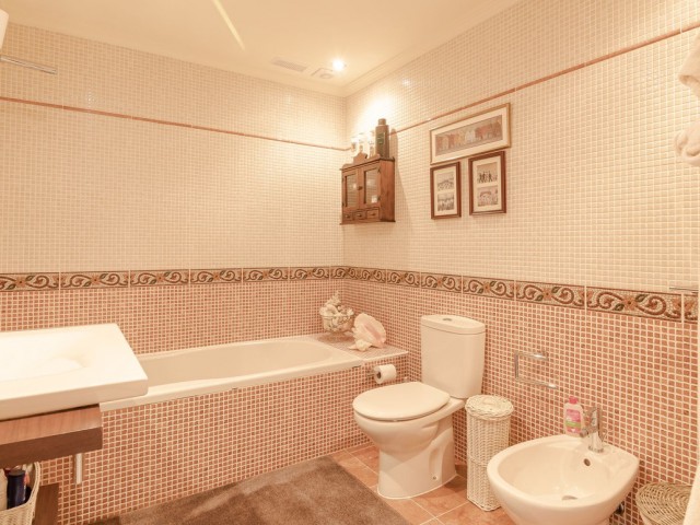 5 Bedrooms Villa in La Cala de Mijas