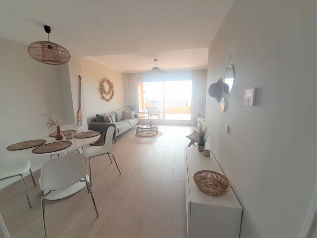 Apartment, Calahonda, R4334707
