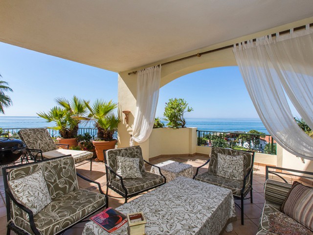 Penthouse in Elviria
