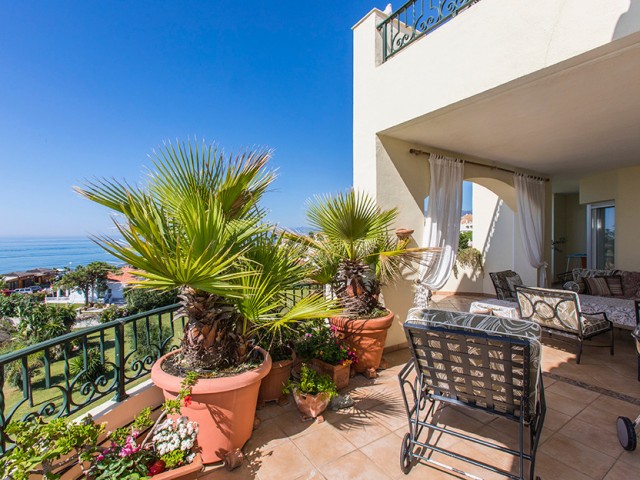 Penthouse in Elviria