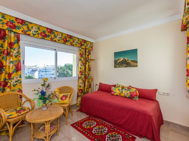 Penthouse in Elviria